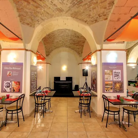 Marina Albergue Cagliari